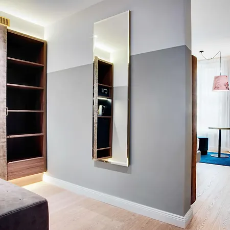 Breinoessl Hotel 3*