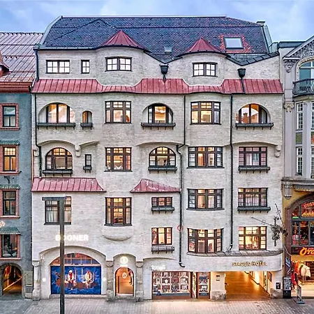 Breinoessl Hotel