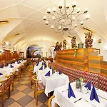 Breinoessl 3* Innsbruck